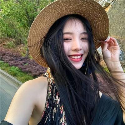 穿越橄榄树林